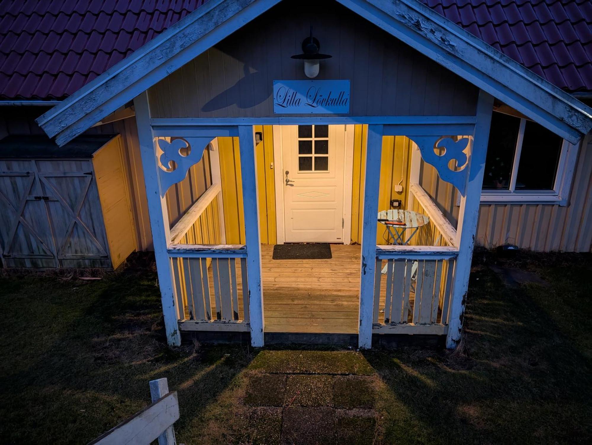 Lilla Loevkulla Villa Ostra Frolunda Exterior photo